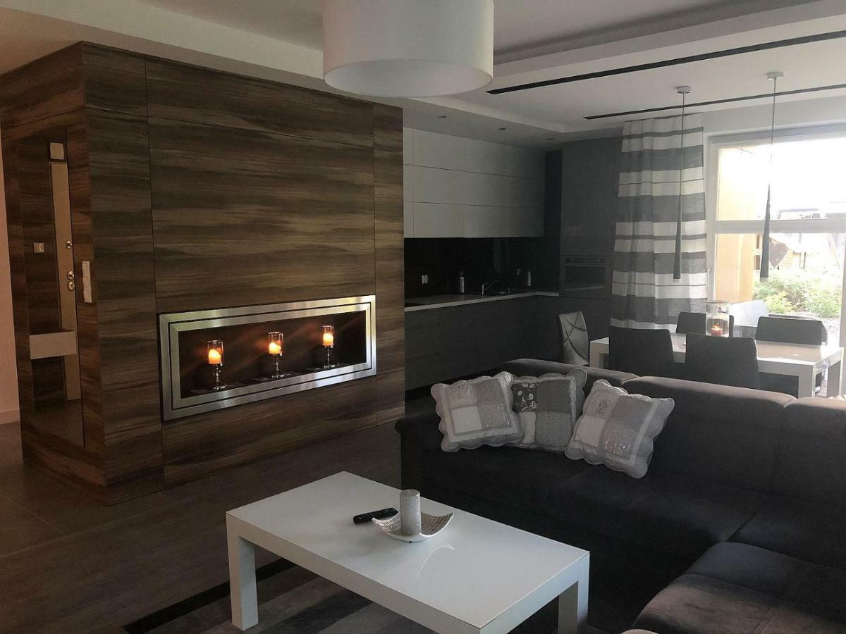 Family Apartment Golden Tulip 미엥지즈드로예 외부 사진