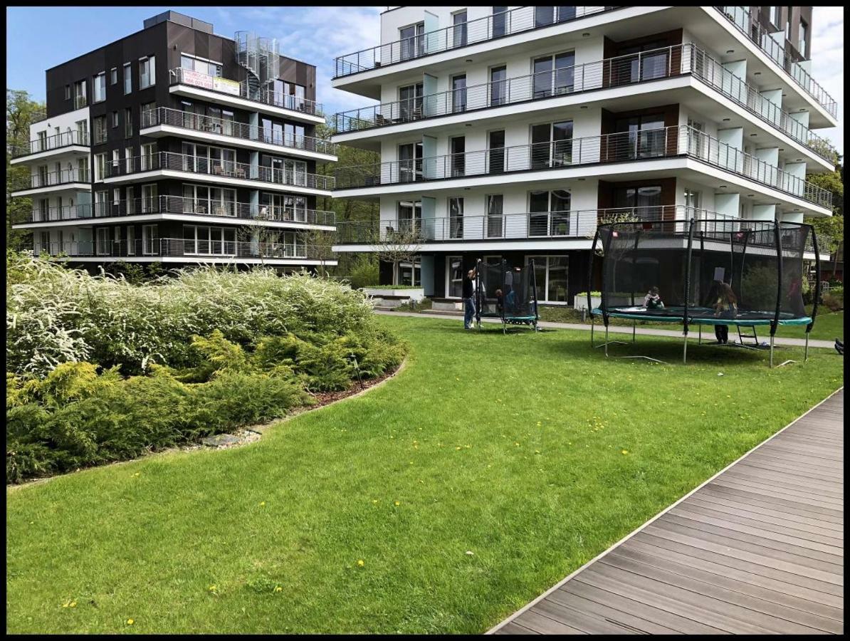 Family Apartment Golden Tulip 미엥지즈드로예 외부 사진